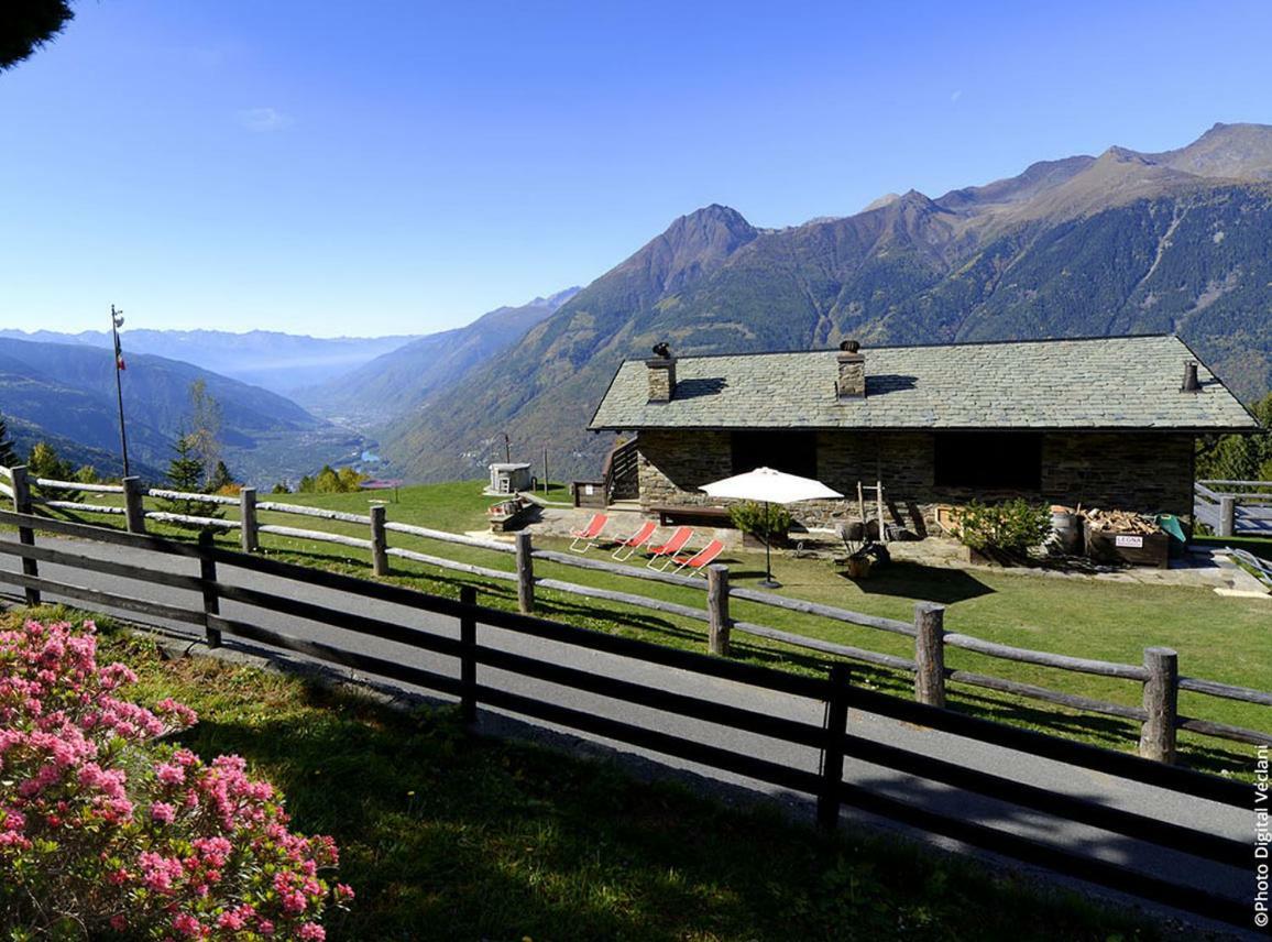 Holiday Creek Mortirolo Mazzo di Valtellina Bagian luar foto